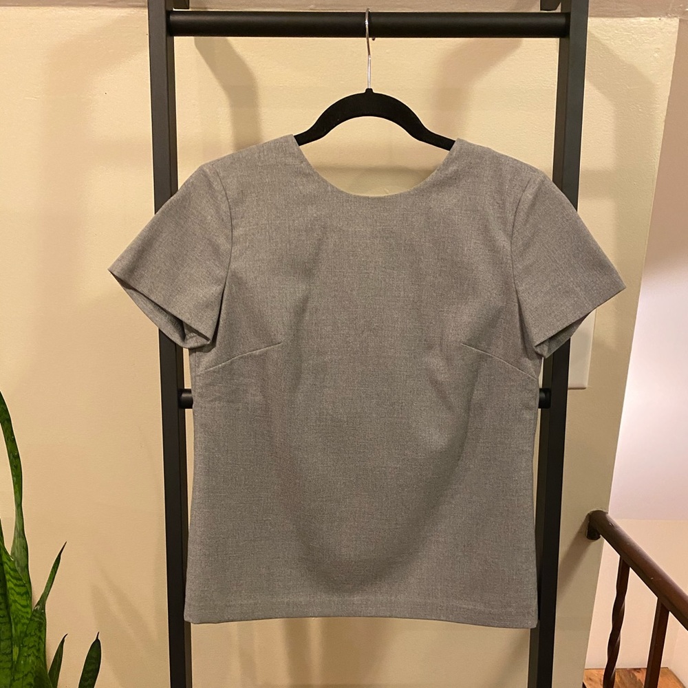 Banana Republic, Blouse